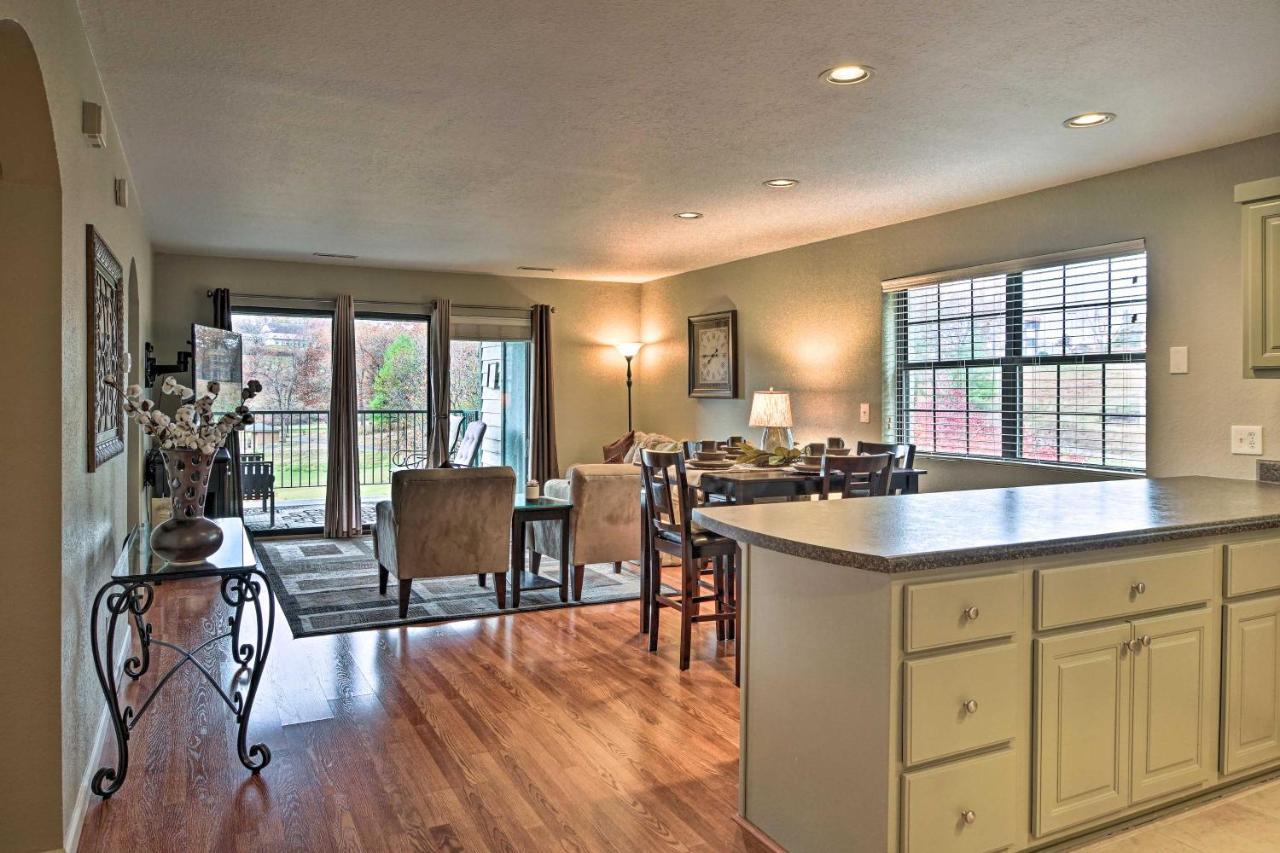 Condo Amidst Branson Action With Pool Access And Golf! Exterior foto